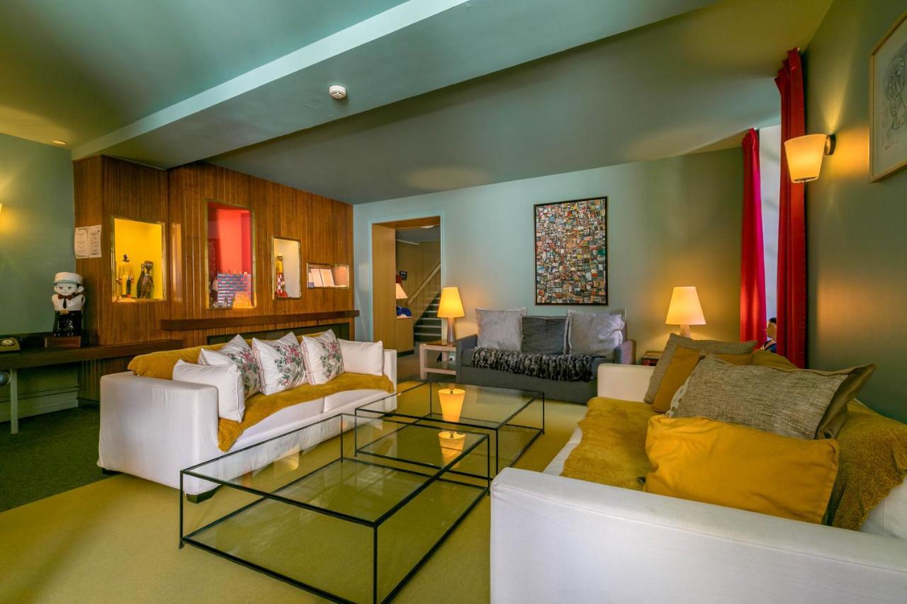 Le Central Boutique Hotel Beaune  Bagian luar foto