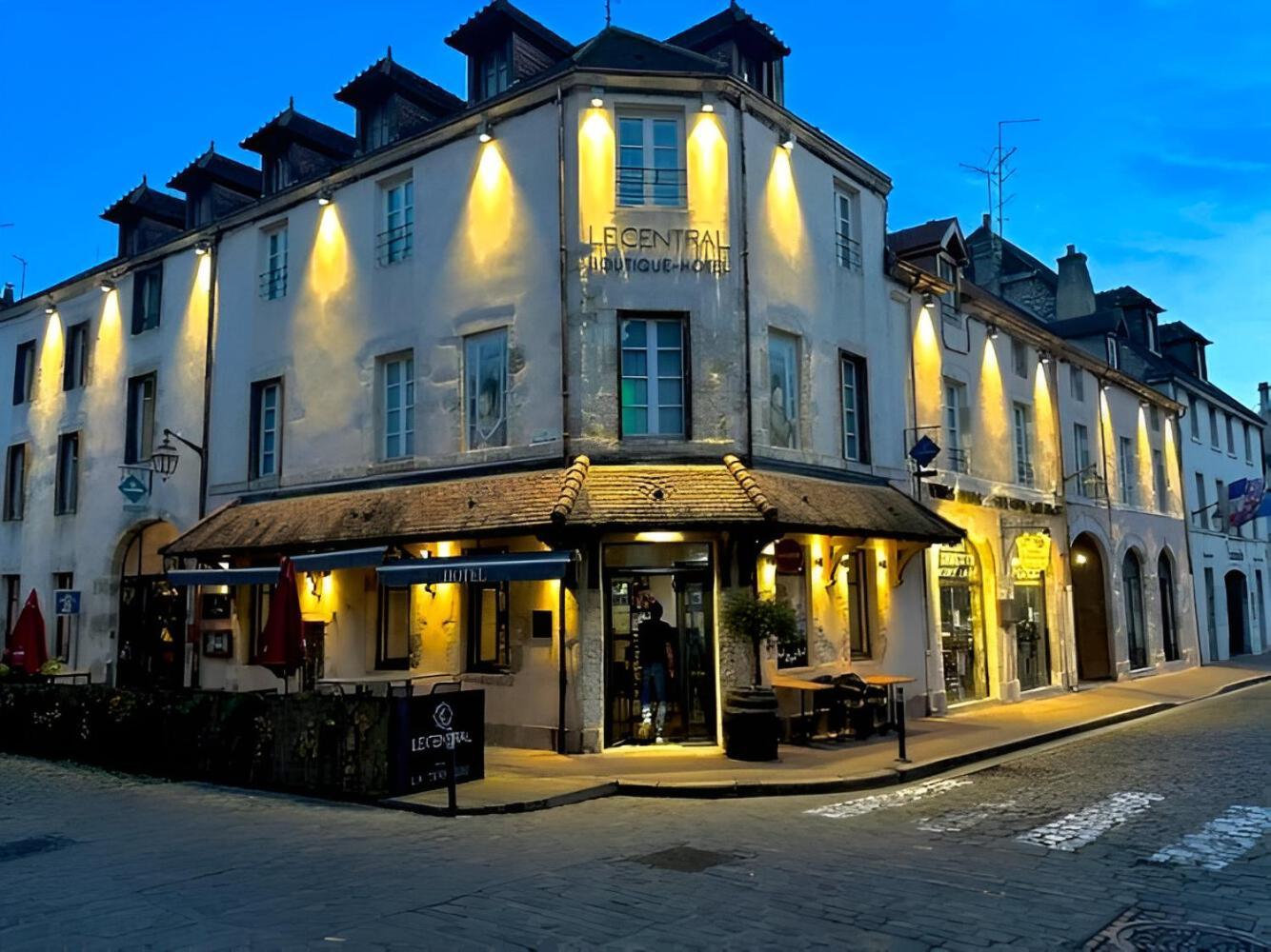 Le Central Boutique Hotel Beaune  Bagian luar foto