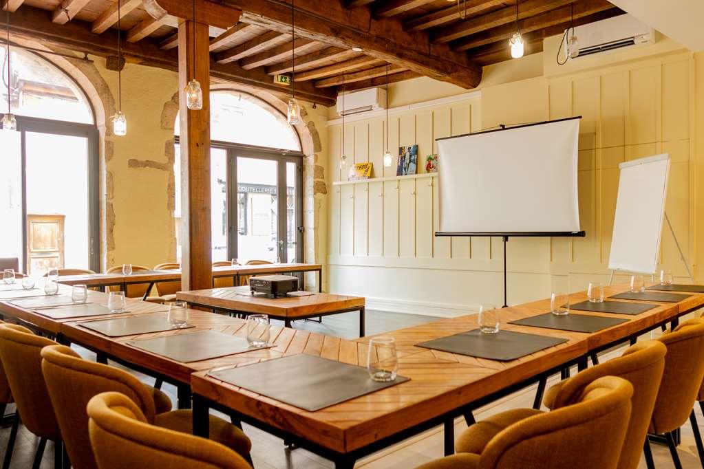 Le Central Boutique Hotel Beaune  Fasilitas foto